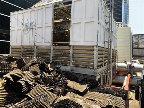 了解不同材質(zhì)的閉式冷卻塔的特點性能(閉式冷卻塔材質(zhì))