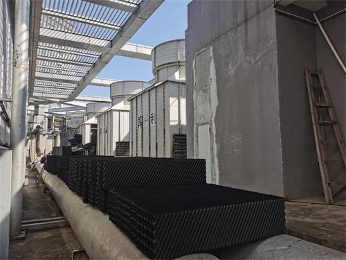 廣東圓形冷卻塔噪音產(chǎn)生的原因有哪些？(圓形冷卻塔安裝步驟圖解)